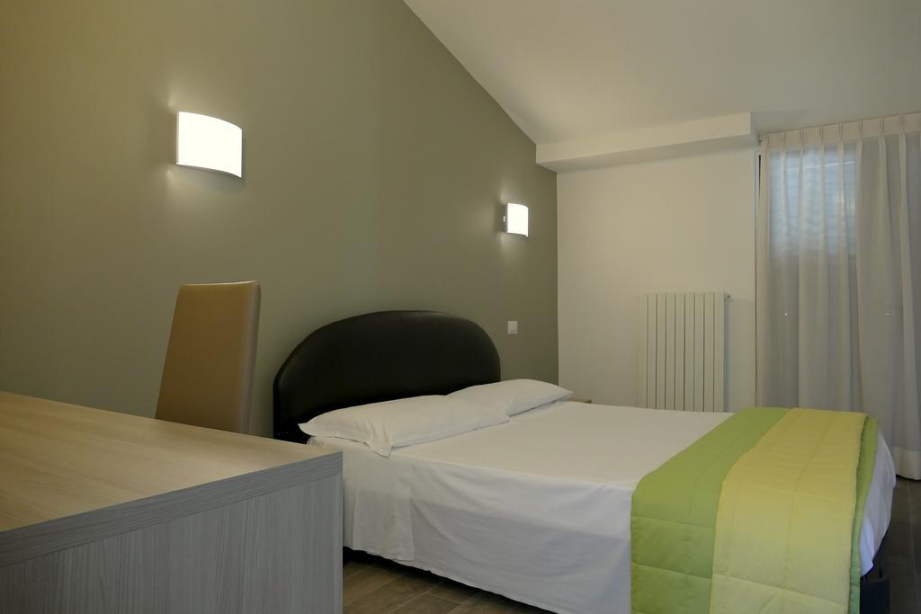 Hotel Desiree San Benedetto del Tronto Eksteriør bilde