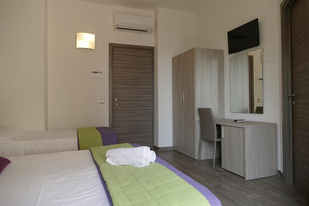 Hotel Desiree San Benedetto del Tronto Eksteriør bilde