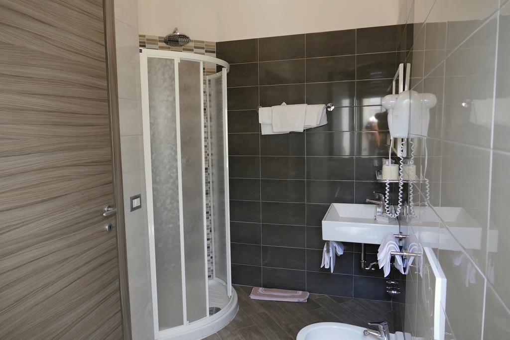 Hotel Desiree San Benedetto del Tronto Eksteriør bilde