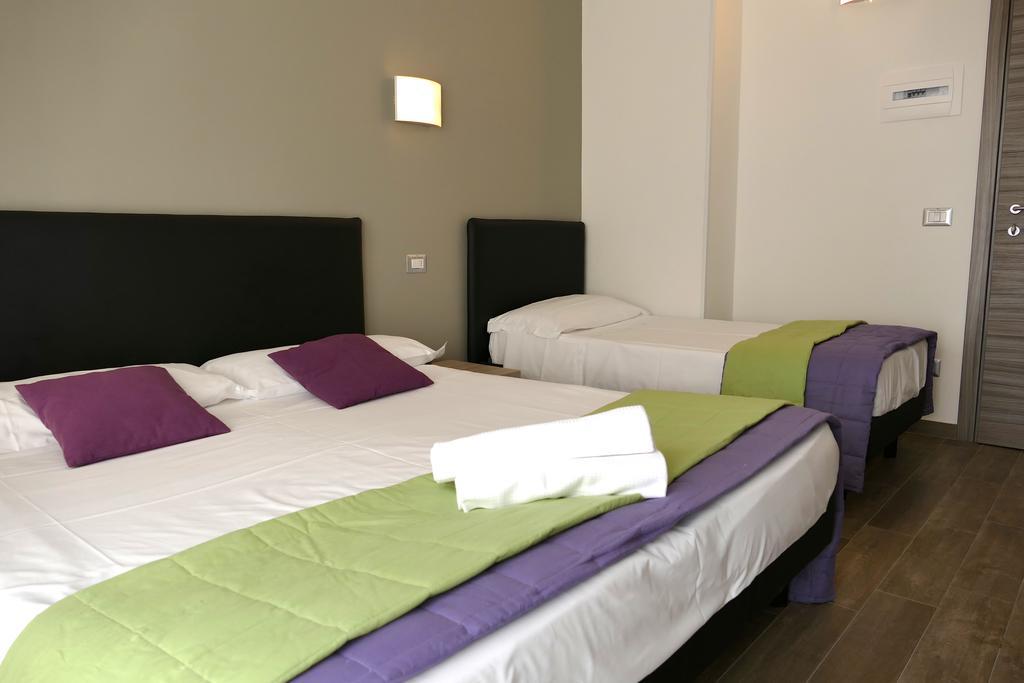Hotel Desiree San Benedetto del Tronto Eksteriør bilde