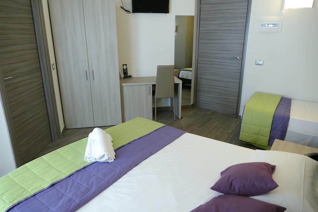 Hotel Desiree San Benedetto del Tronto Eksteriør bilde