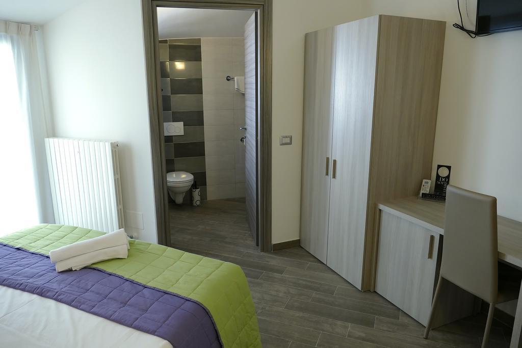 Hotel Desiree San Benedetto del Tronto Eksteriør bilde