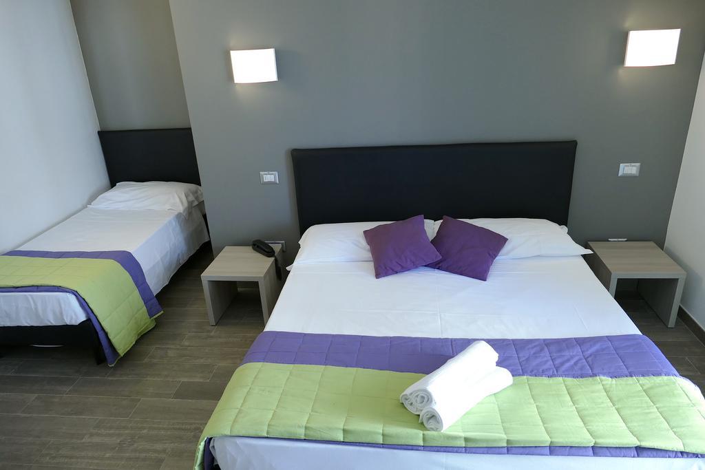 Hotel Desiree San Benedetto del Tronto Eksteriør bilde