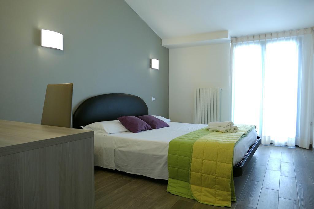 Hotel Desiree San Benedetto del Tronto Eksteriør bilde
