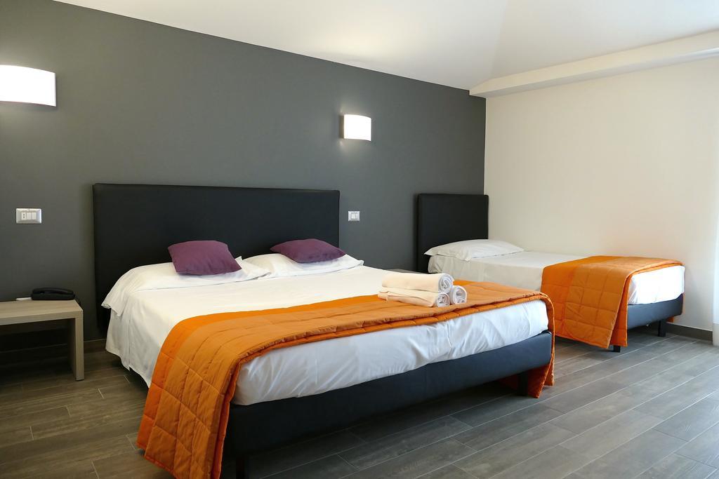 Hotel Desiree San Benedetto del Tronto Eksteriør bilde