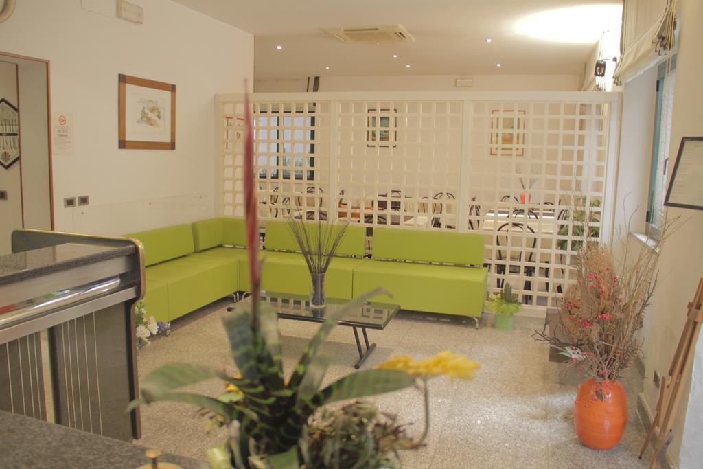 Hotel Desiree San Benedetto del Tronto Eksteriør bilde